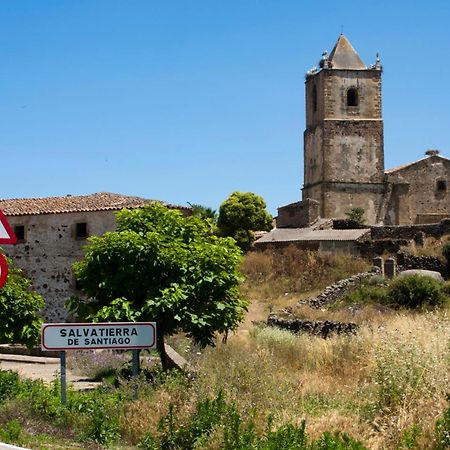 Casa Rural La Manzanilla Salvatierra de Santiago 外观 照片