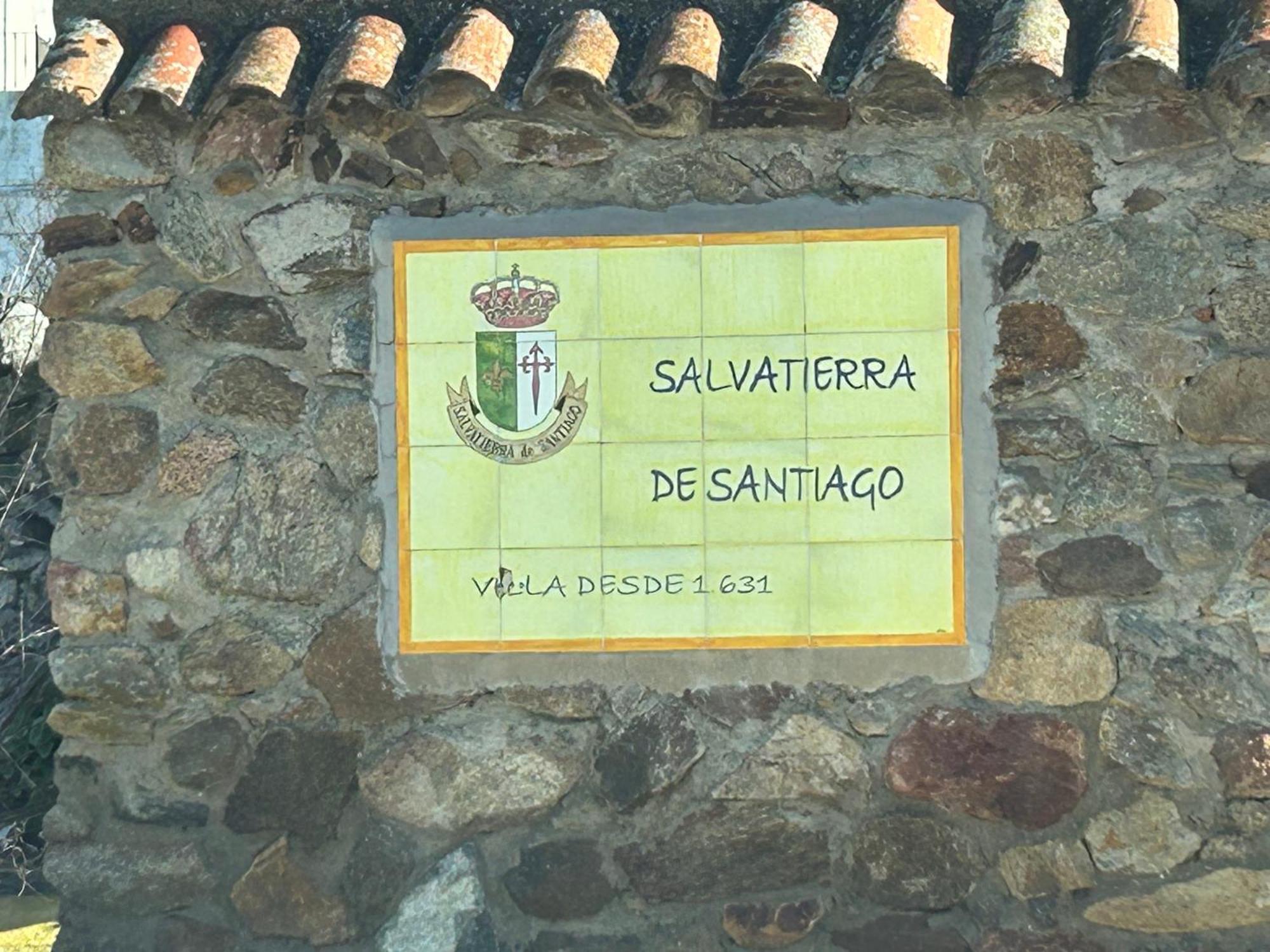 Casa Rural La Manzanilla Salvatierra de Santiago 外观 照片